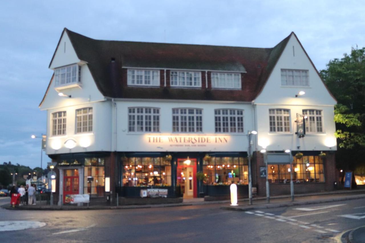 Grade I Listed Luxury Apartment In Hertfordshire Ware Eksteriør billede